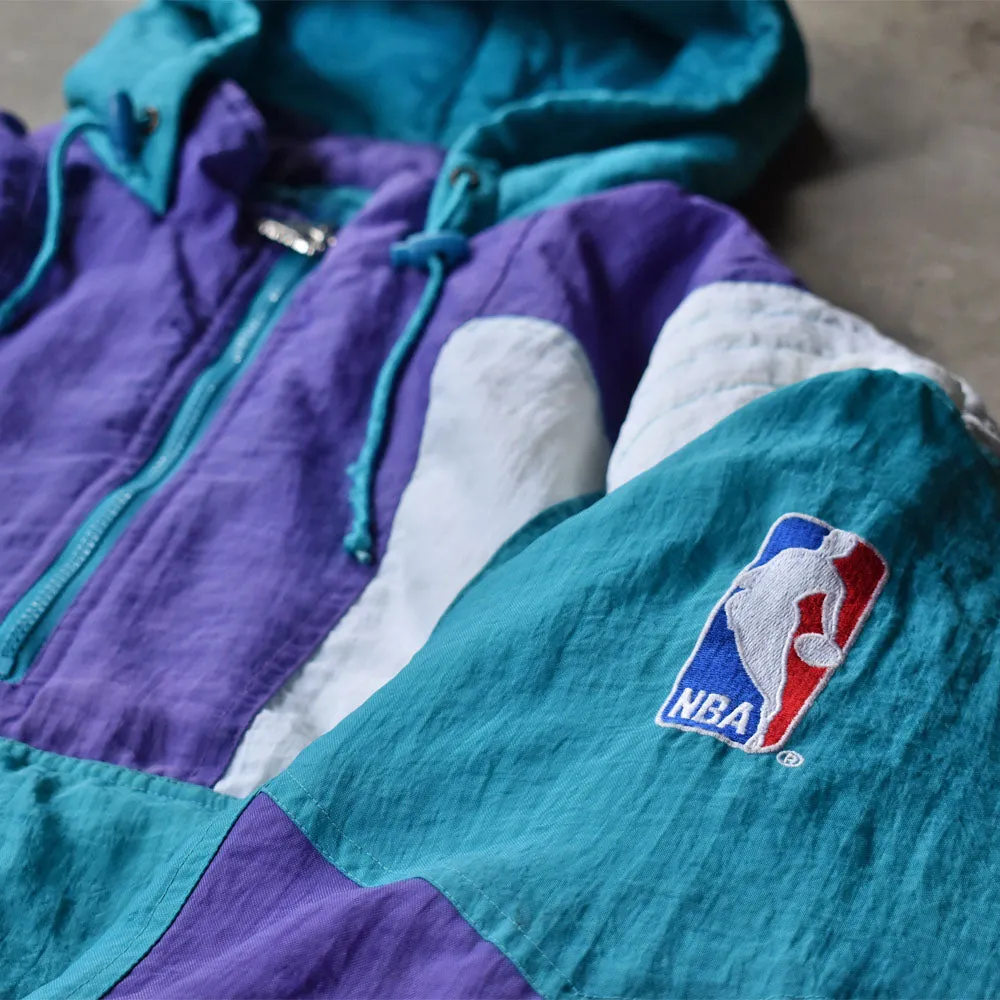 90’s STARTER ナイスカラー！ “NBA CHARLOTTE HORNETS” 中綿入り フード付き ナイロン プルオーバー 240224