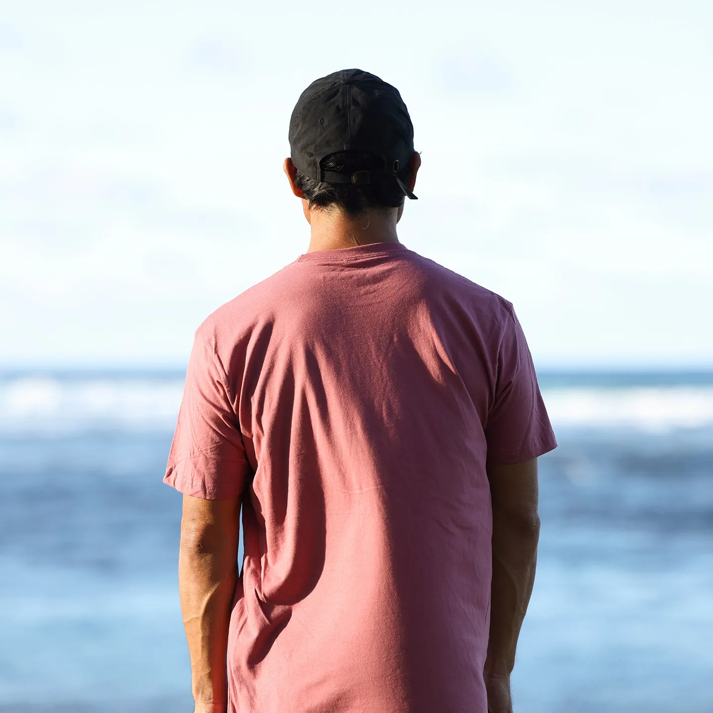 ALOHA FRIDAY TEE IN MAUVE