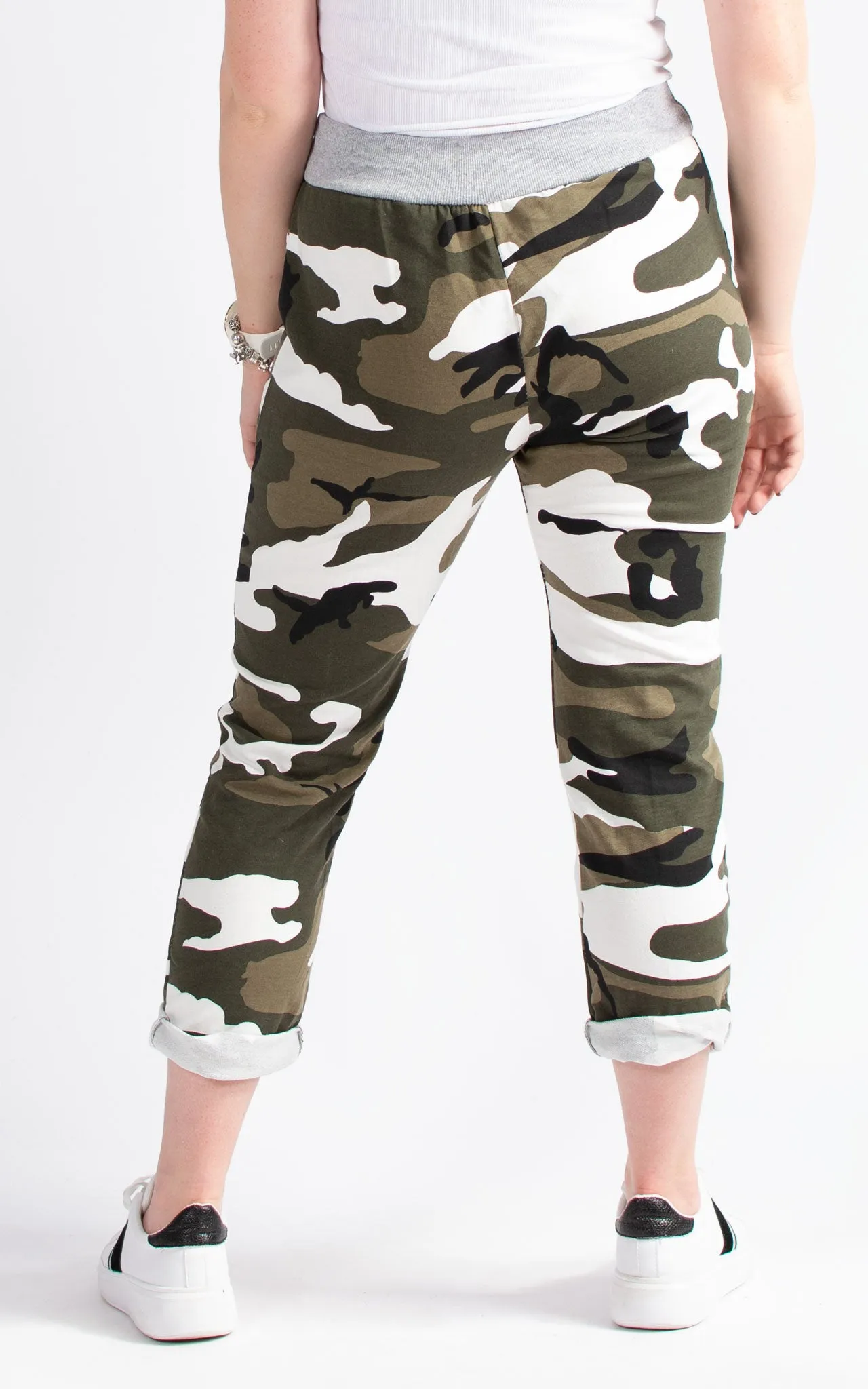 Basic Jogger | Khaki Camo