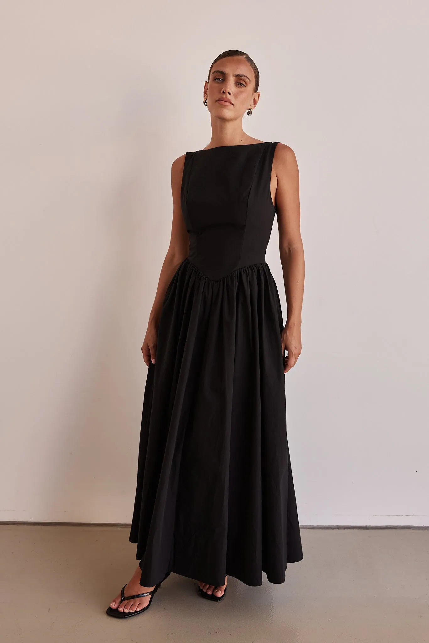 Devin Maxi Dress (Black)