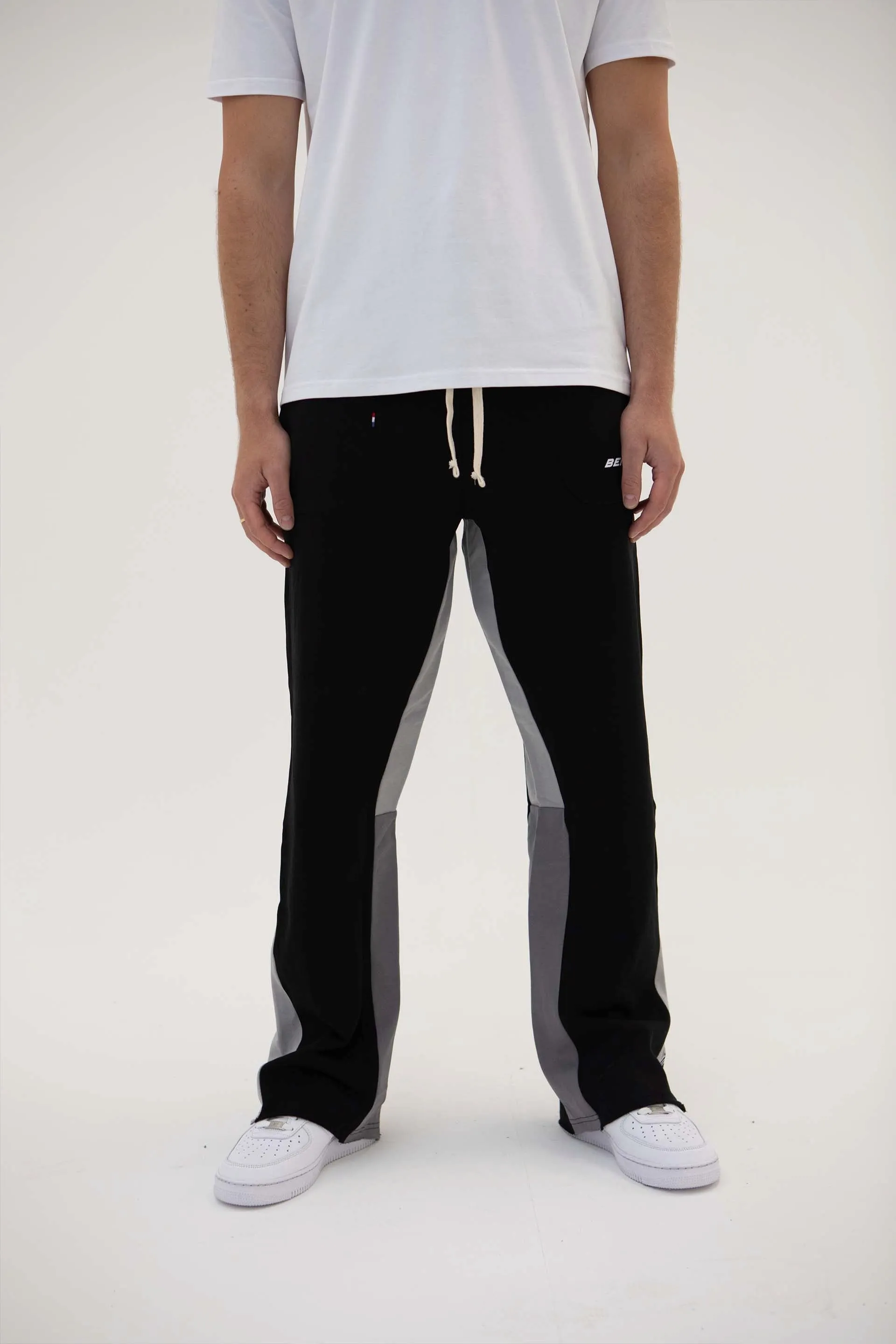 Flare Jogger - Black