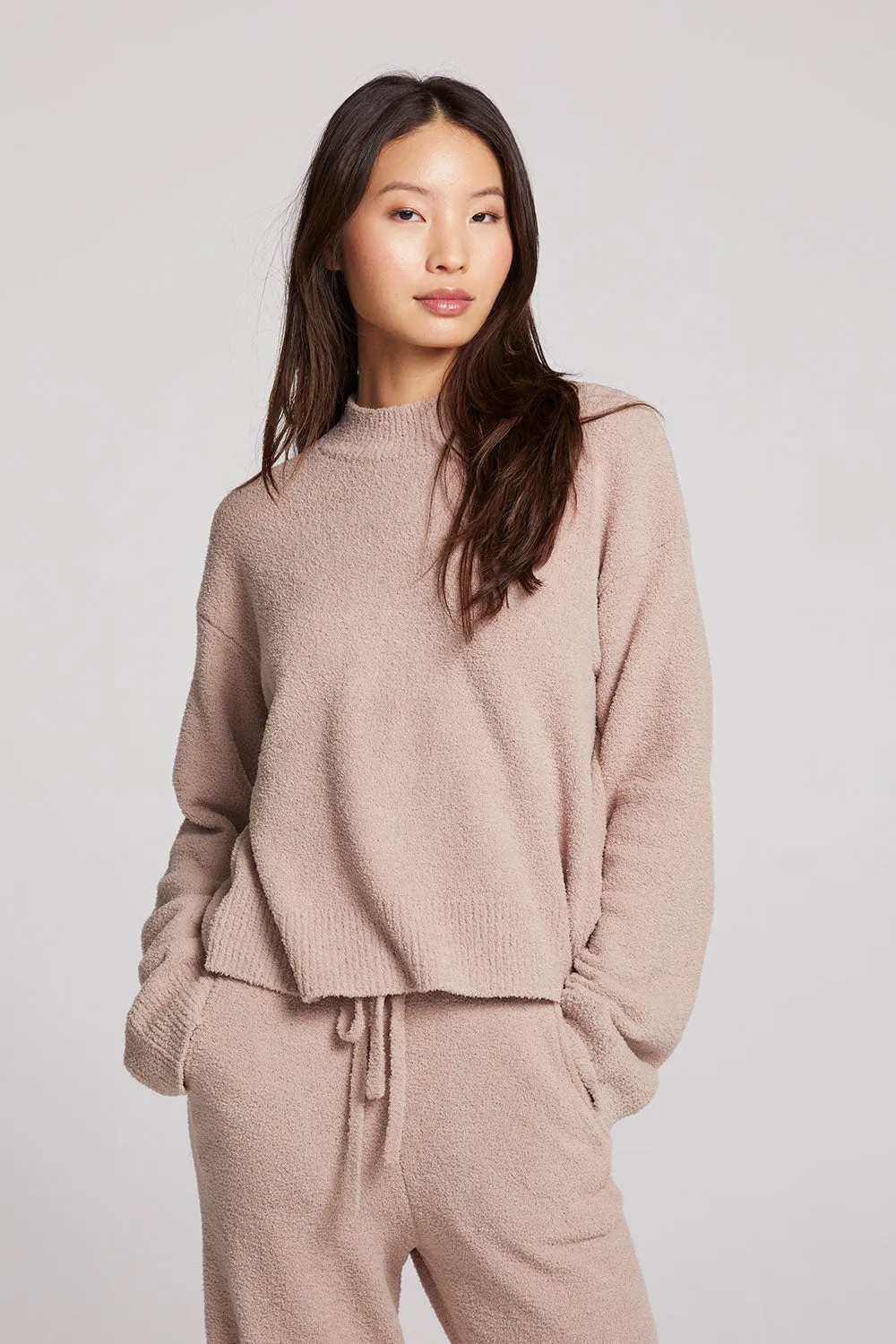 Hanover Toasted Coconut Pullover