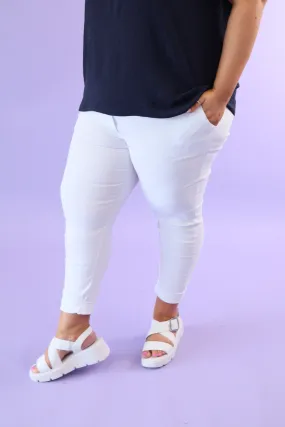 Heidi Jogger in White