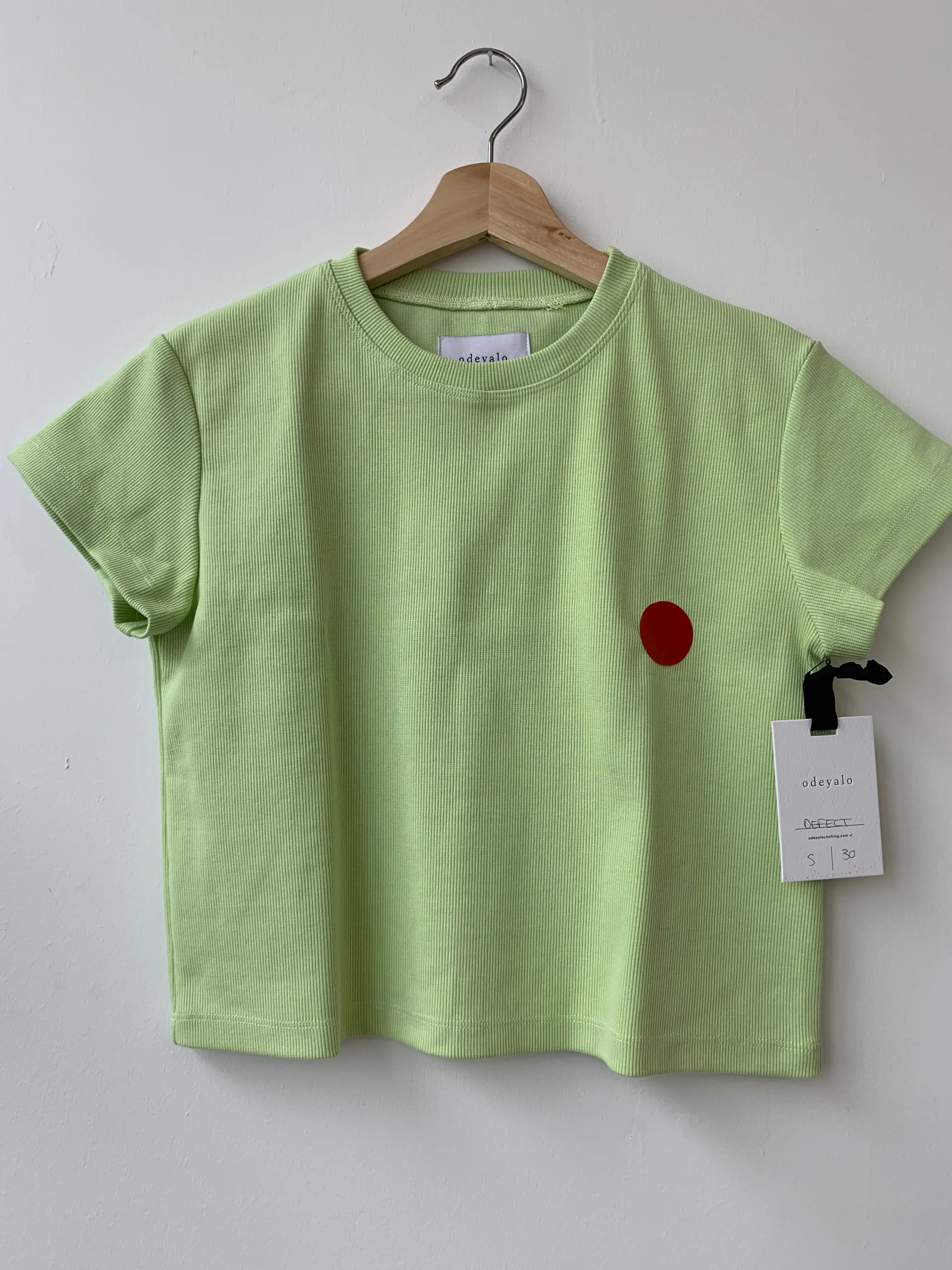 Honeydew BROOK t-shirt- S-M-XL with fabric defect