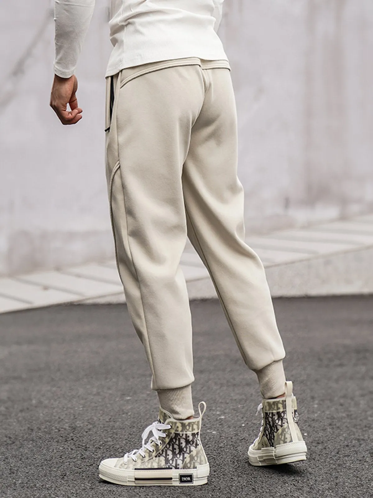 Kinetic Loose fit Sweatpant Jogger All Season Essential