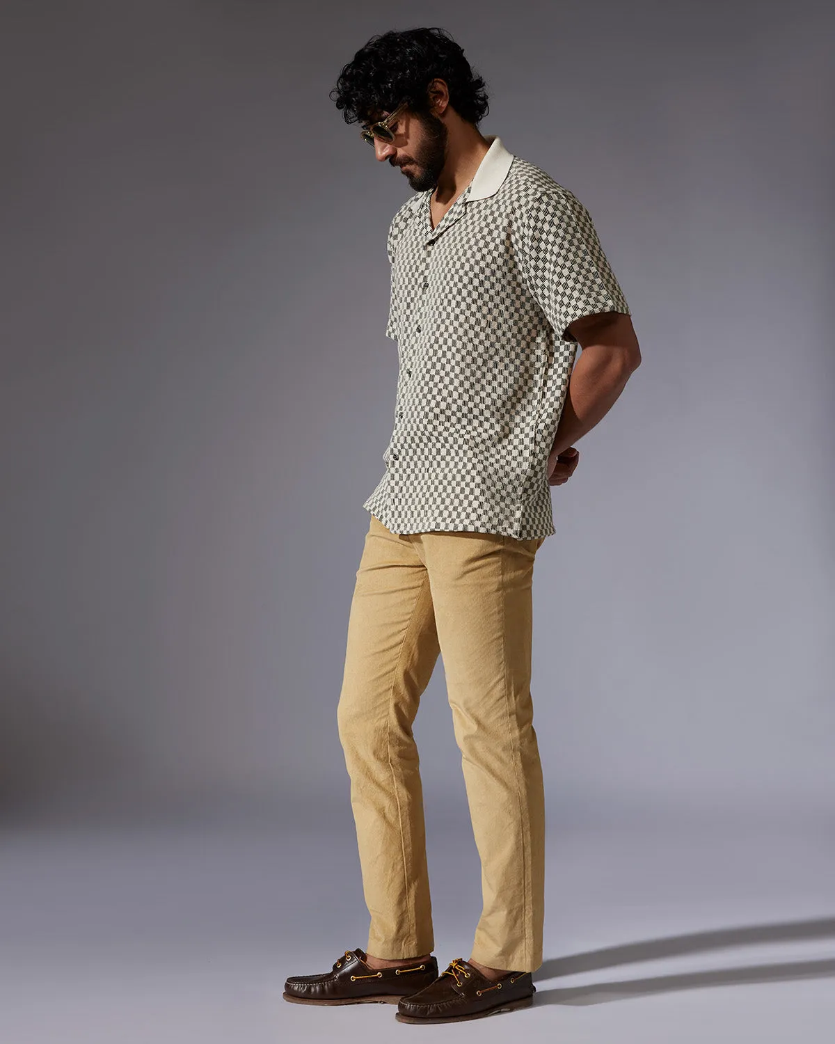 Regal Corduroy Stretch Chinos - Khaki