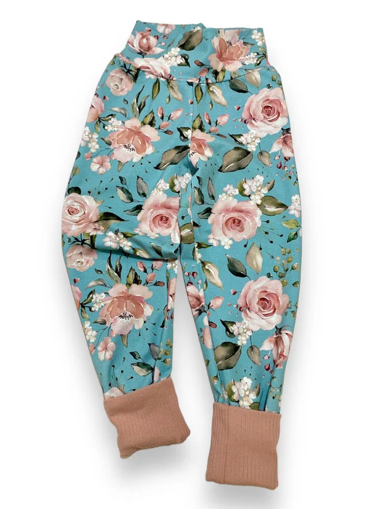 Size Medium (3-6y) GWM Joggers - Pink Roses