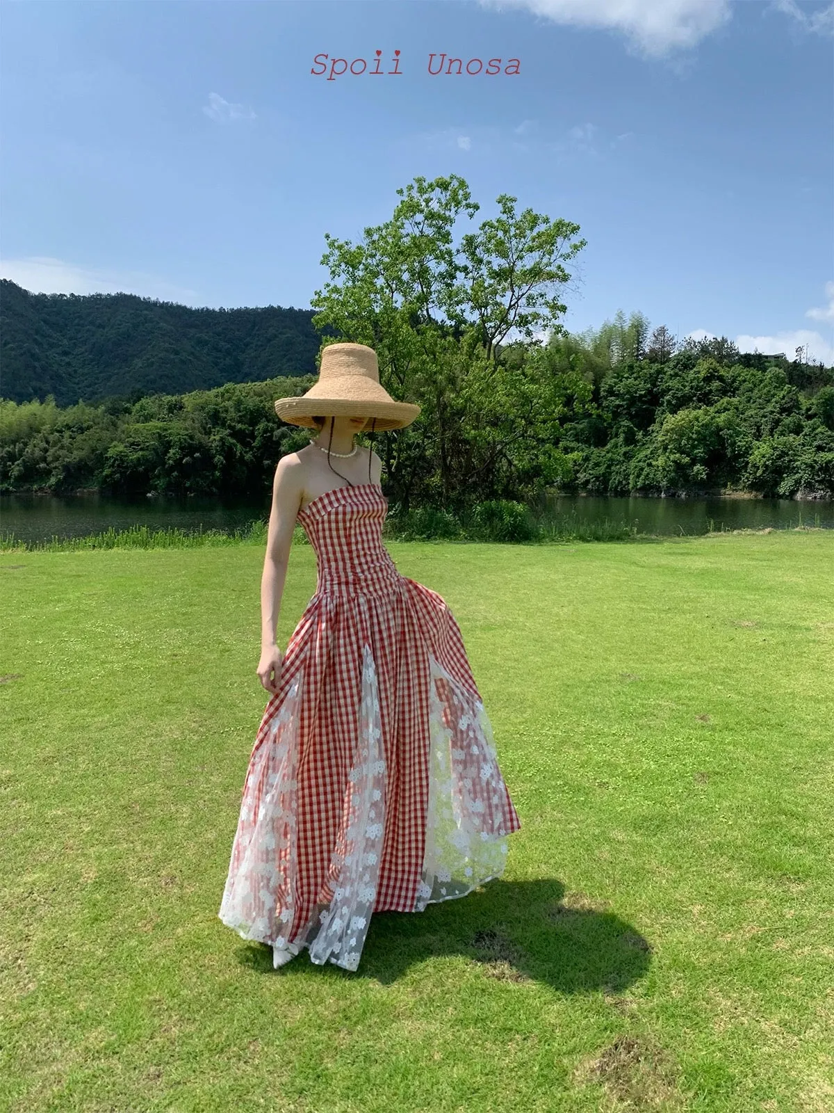 [SPOII UNOSA] Garden Dress Gingham Midi Dress Gown