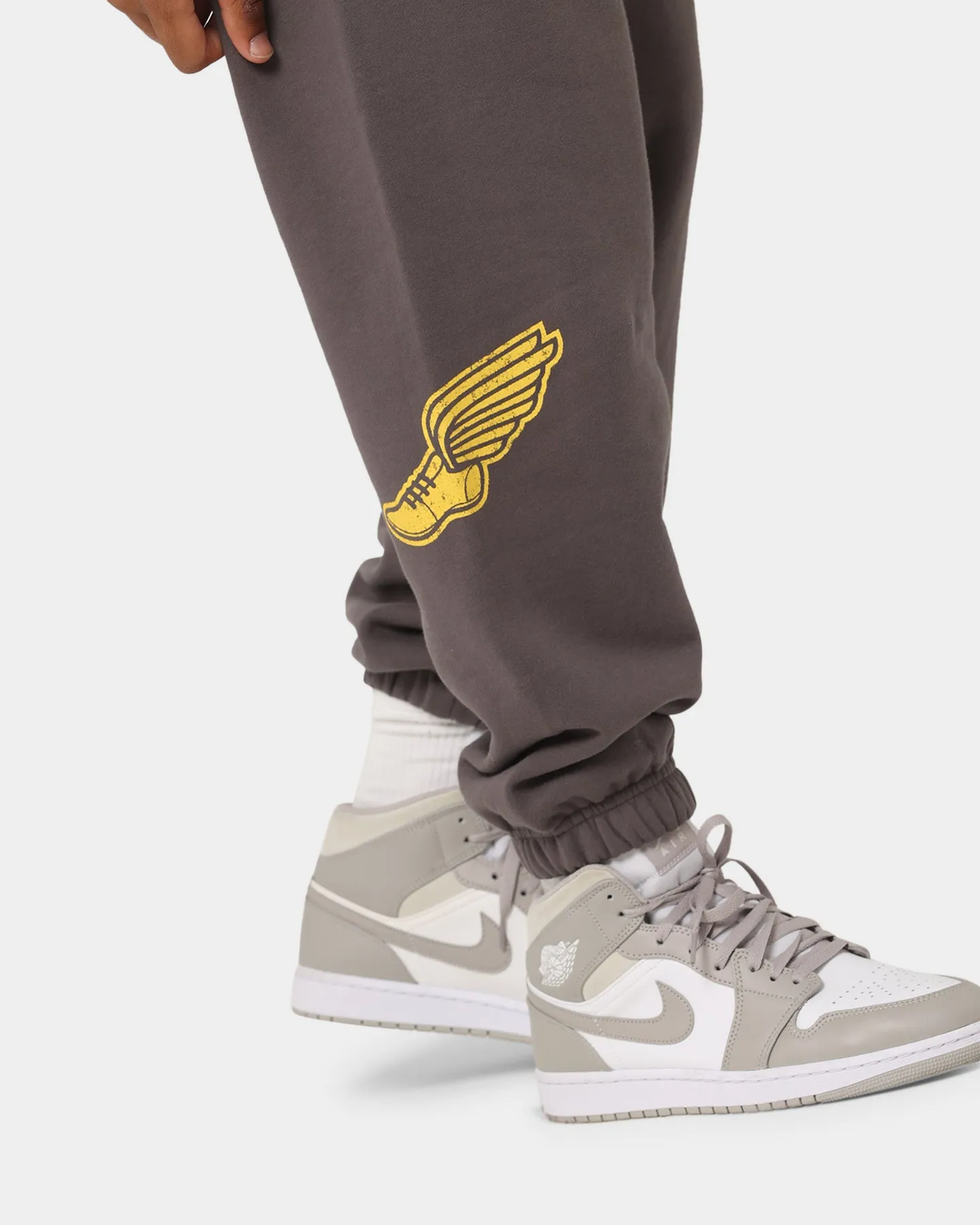 The New Establishment College Captain Berkeley Joggers Vintage Charcoal